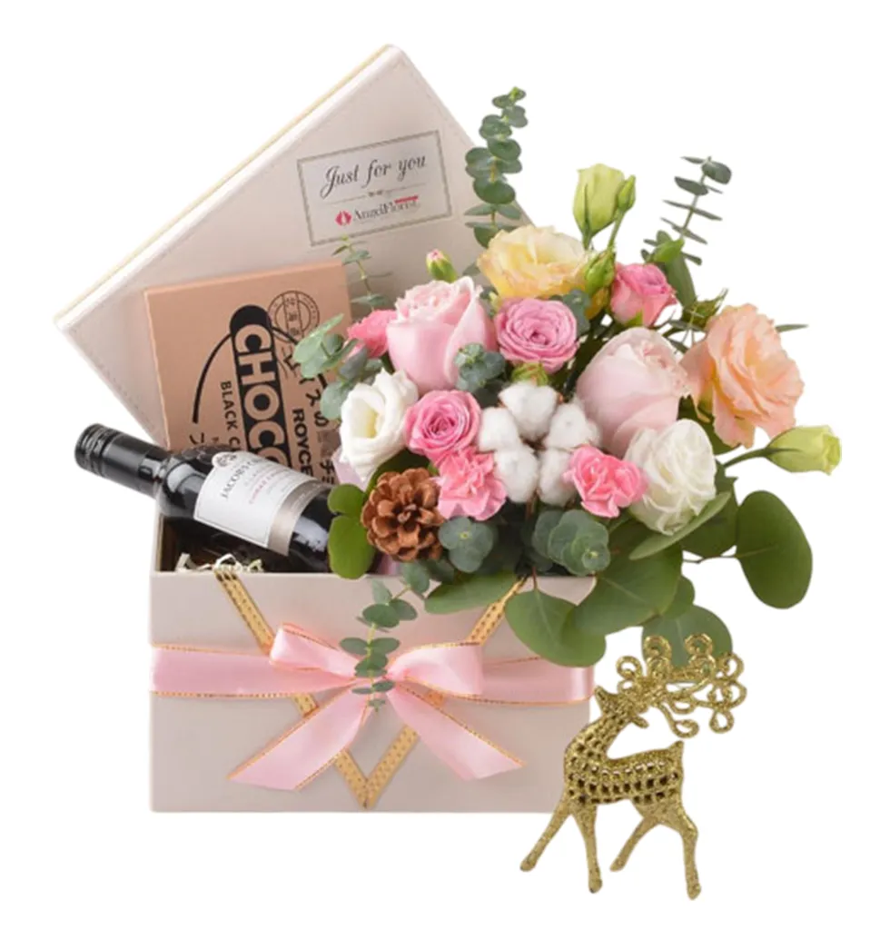 Splendid Christmas Wine & Petals Box