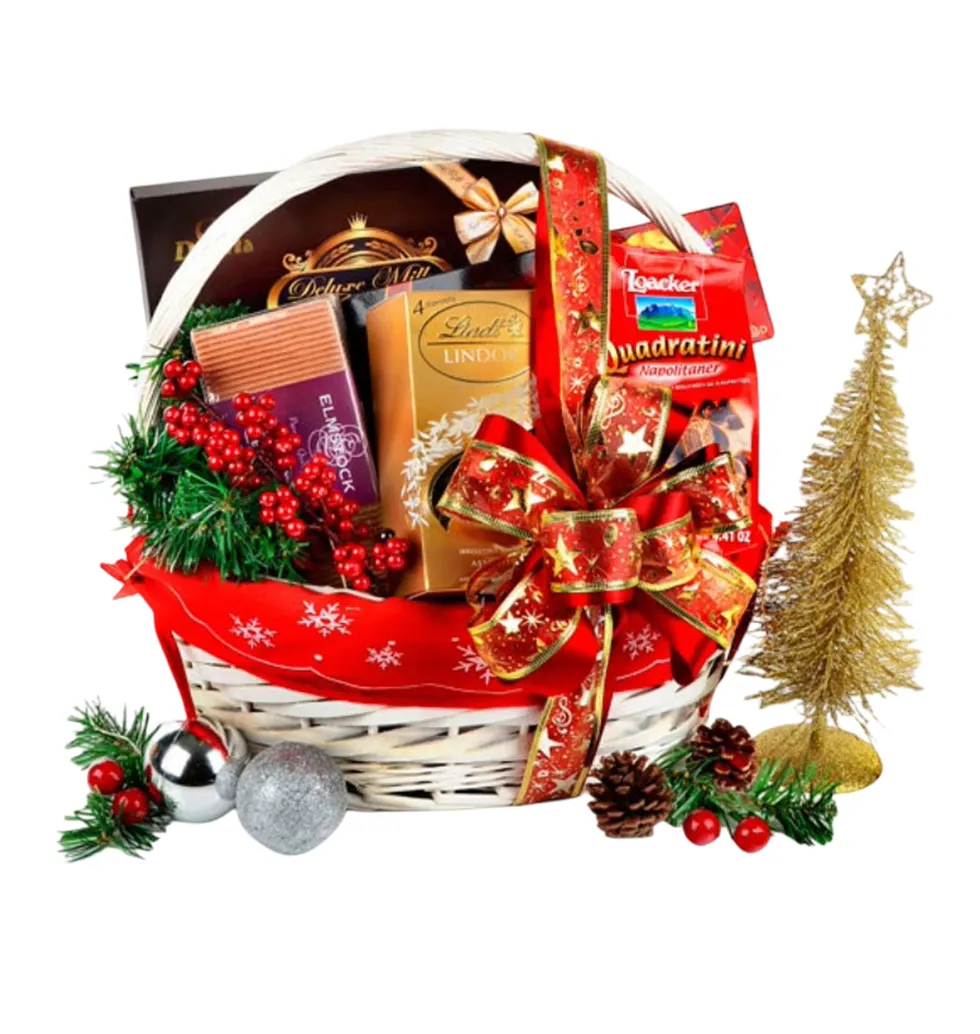 Splendid Christmas Tea & Treats Basket