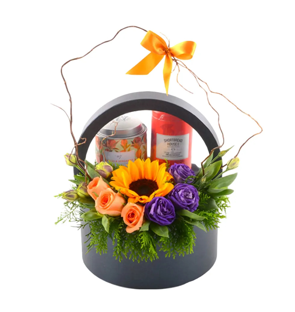 Elegant Tea Experience Gift Box